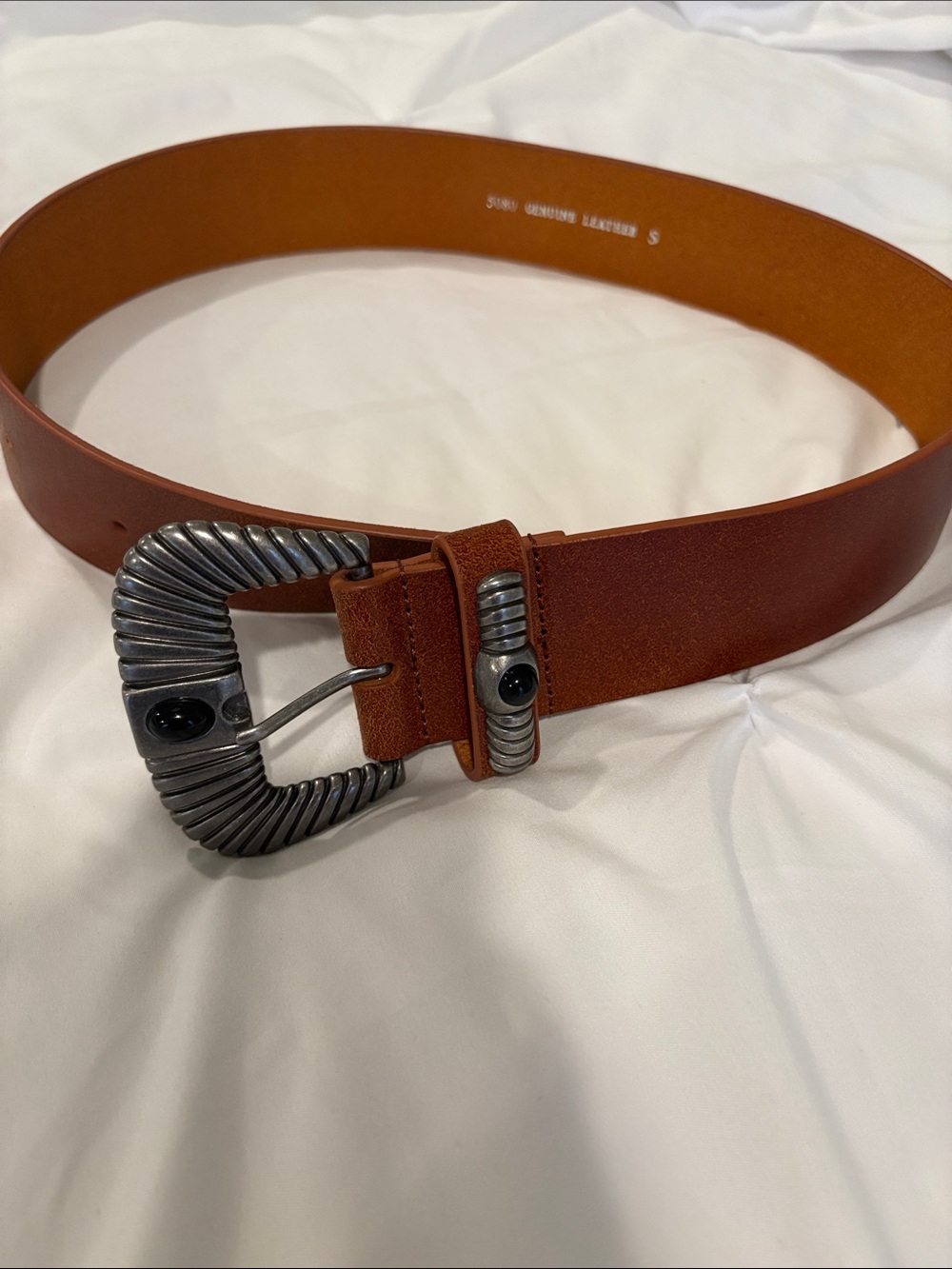 NWOT Women’s Brown Leather Belt with Decorative Silver-Tone Buckle